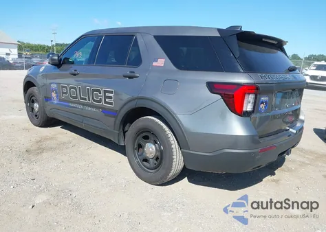 2025 Ford Police Interceptor z USA, uszkodzony, nr VIN 1FM5K8AB9SGB13773